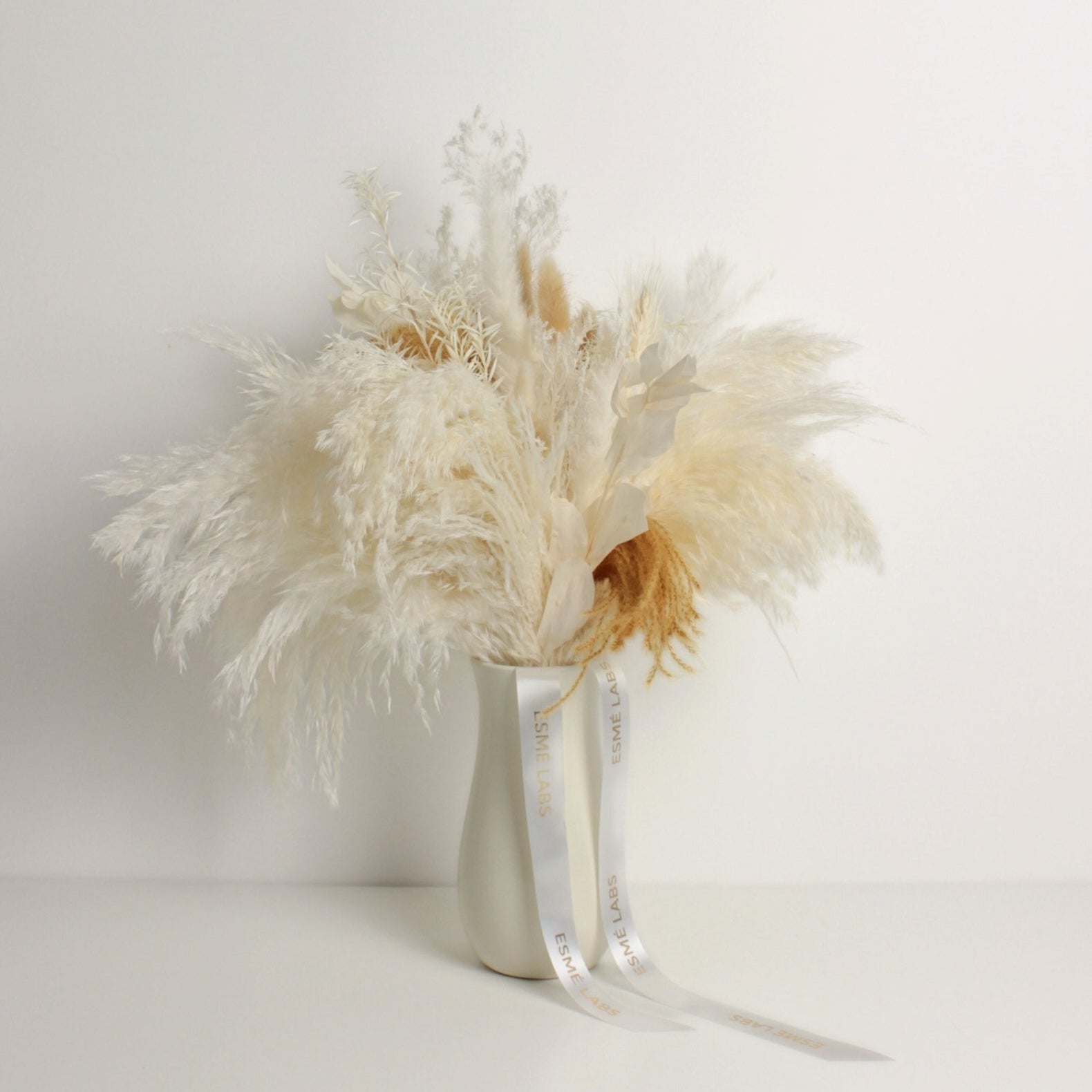 ESMÉ SAUSO ZIEDU PUŠĶIS