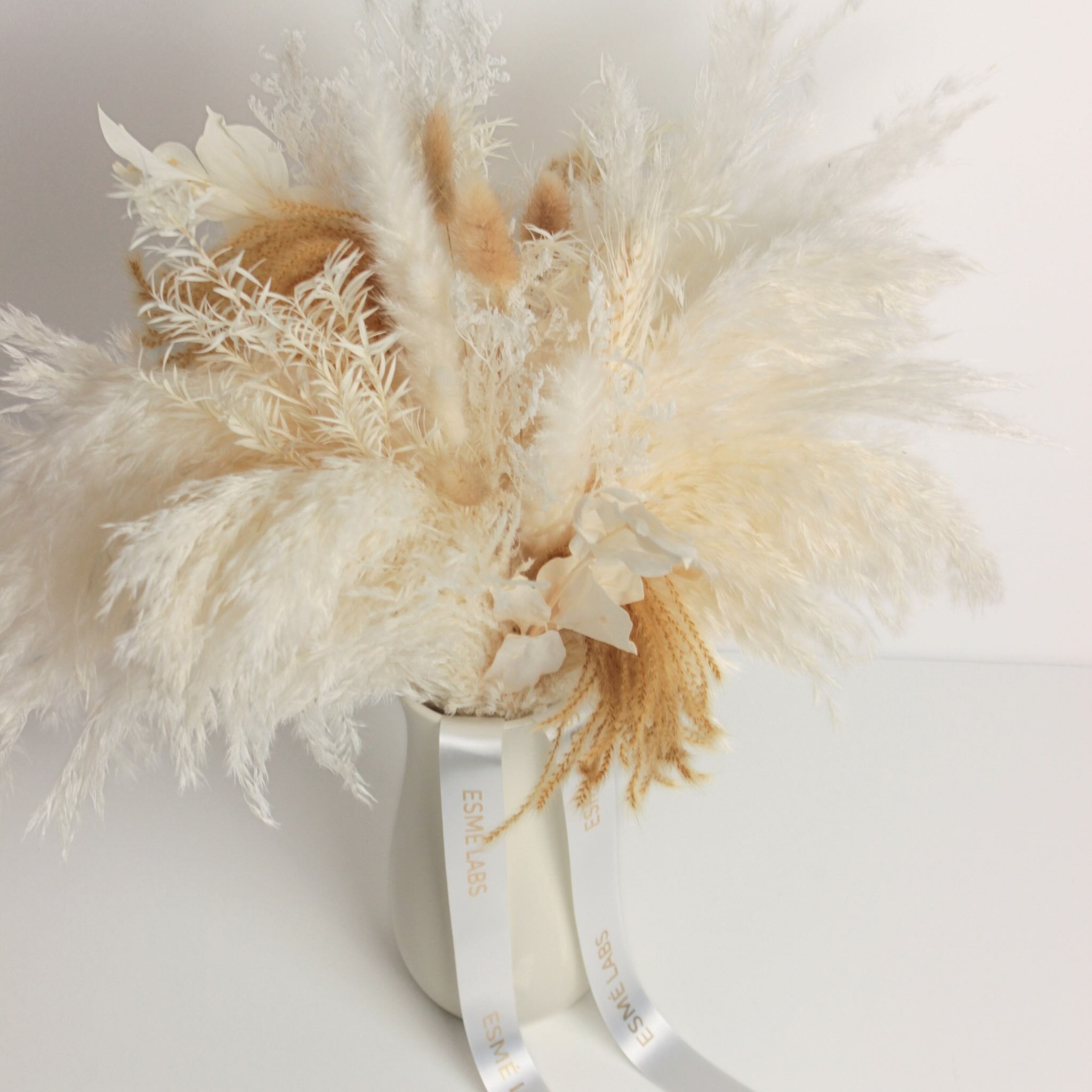 ESMÉ SAUSO ZIEDU PUŠĶIS