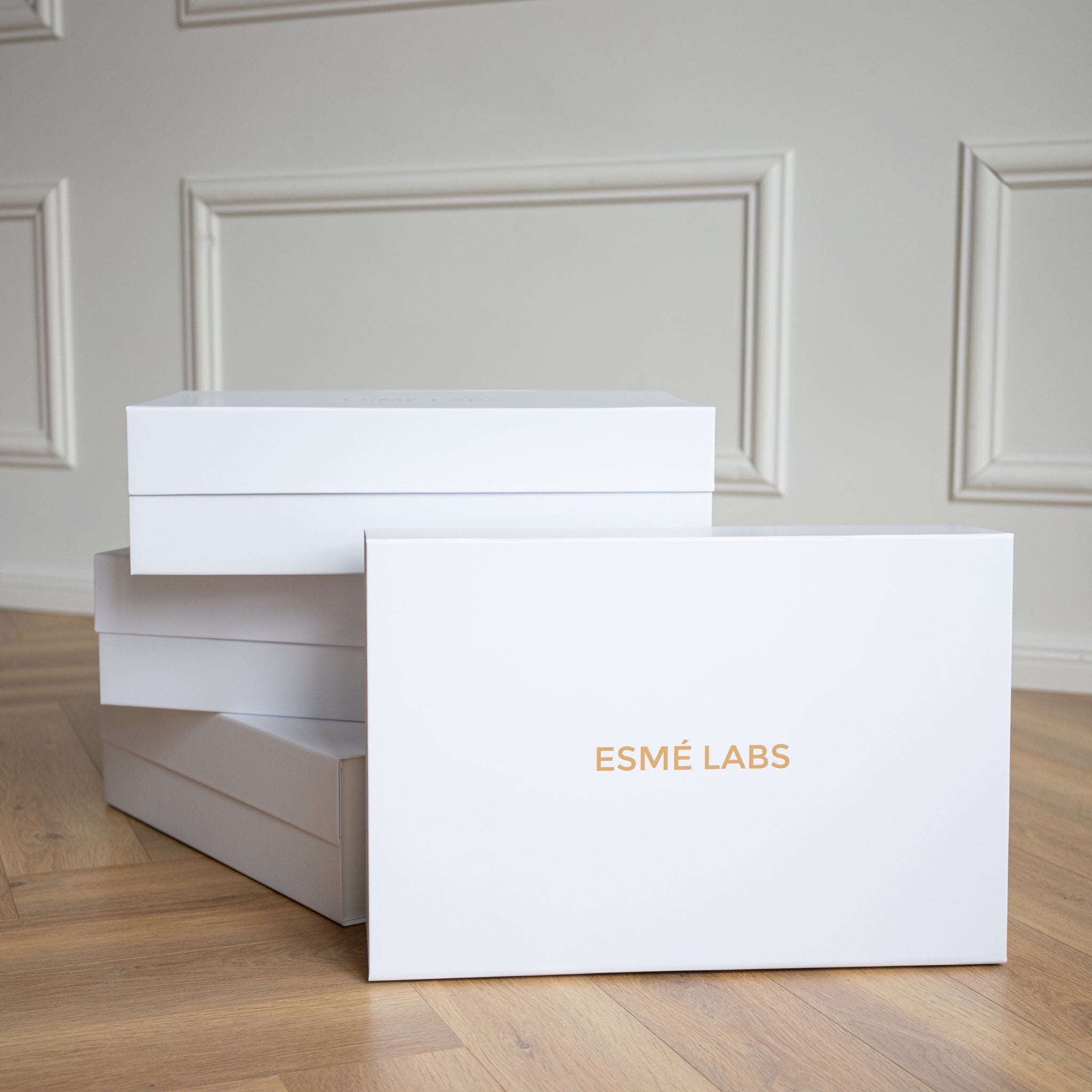 ELEGANCE SAUSO ZIEDU PUŠĶIS