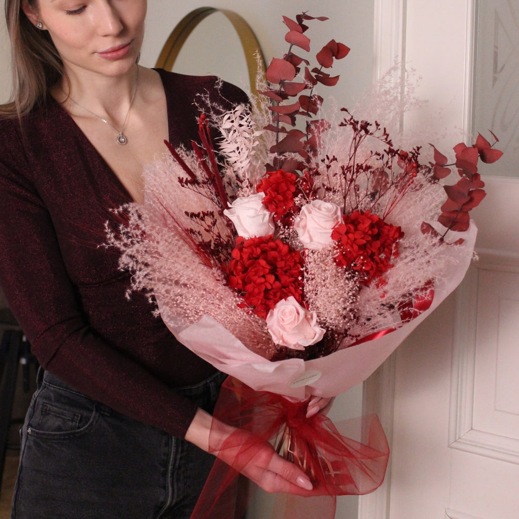 Rouge Velours – Stabilizēto Ziedu Pušķis