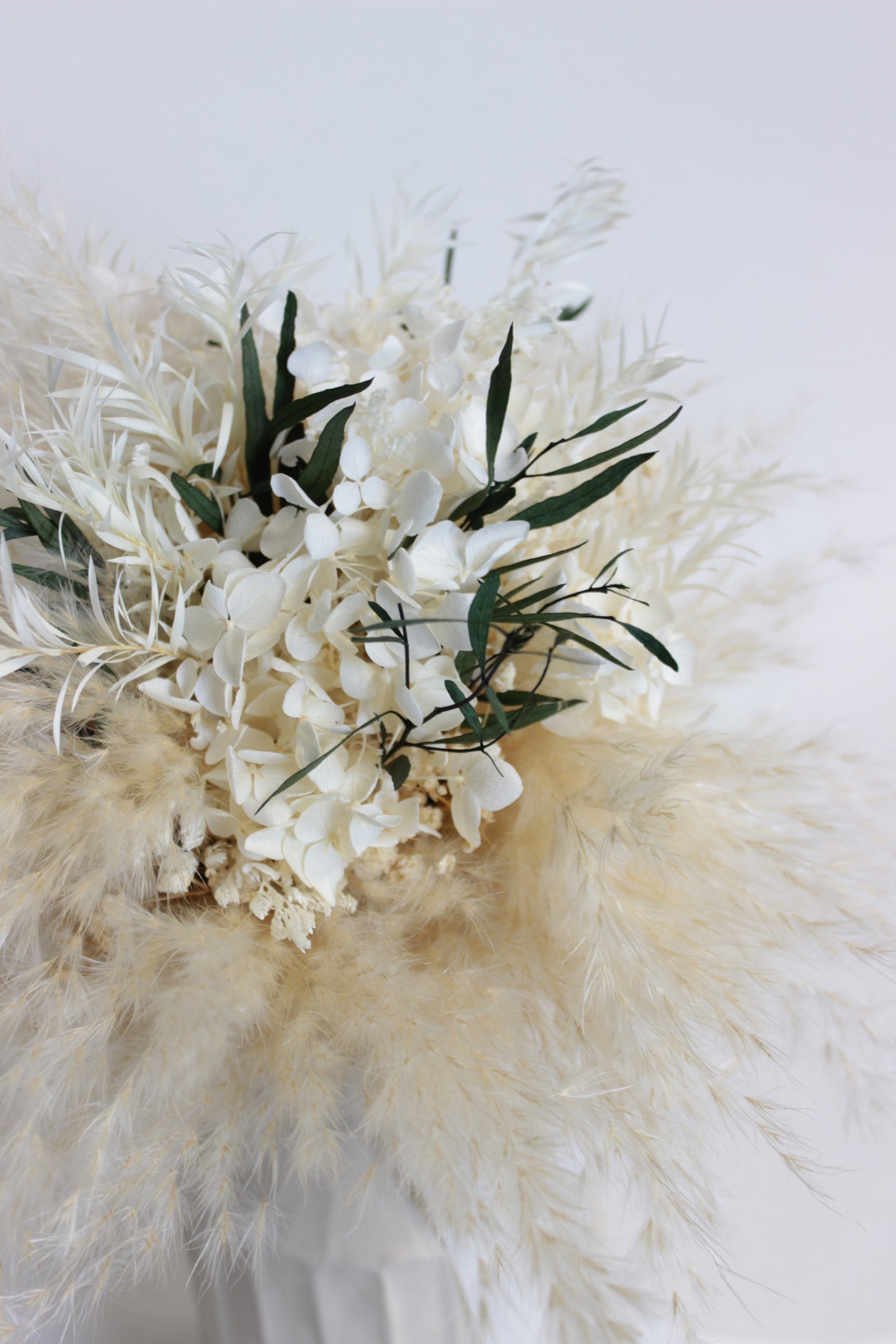 Purity Dried Bouquet with Vase