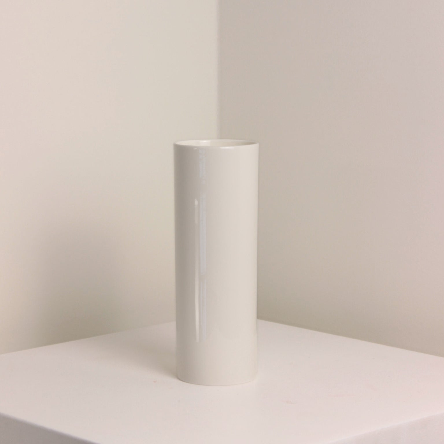 Porcelain Vase Cylinder