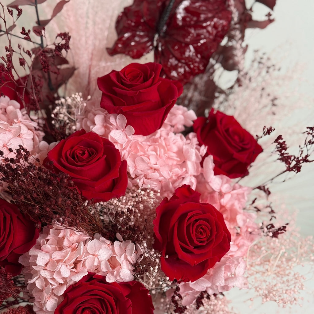 Je T’aime – Luxe Stabilizēto Ziedu Pušķis